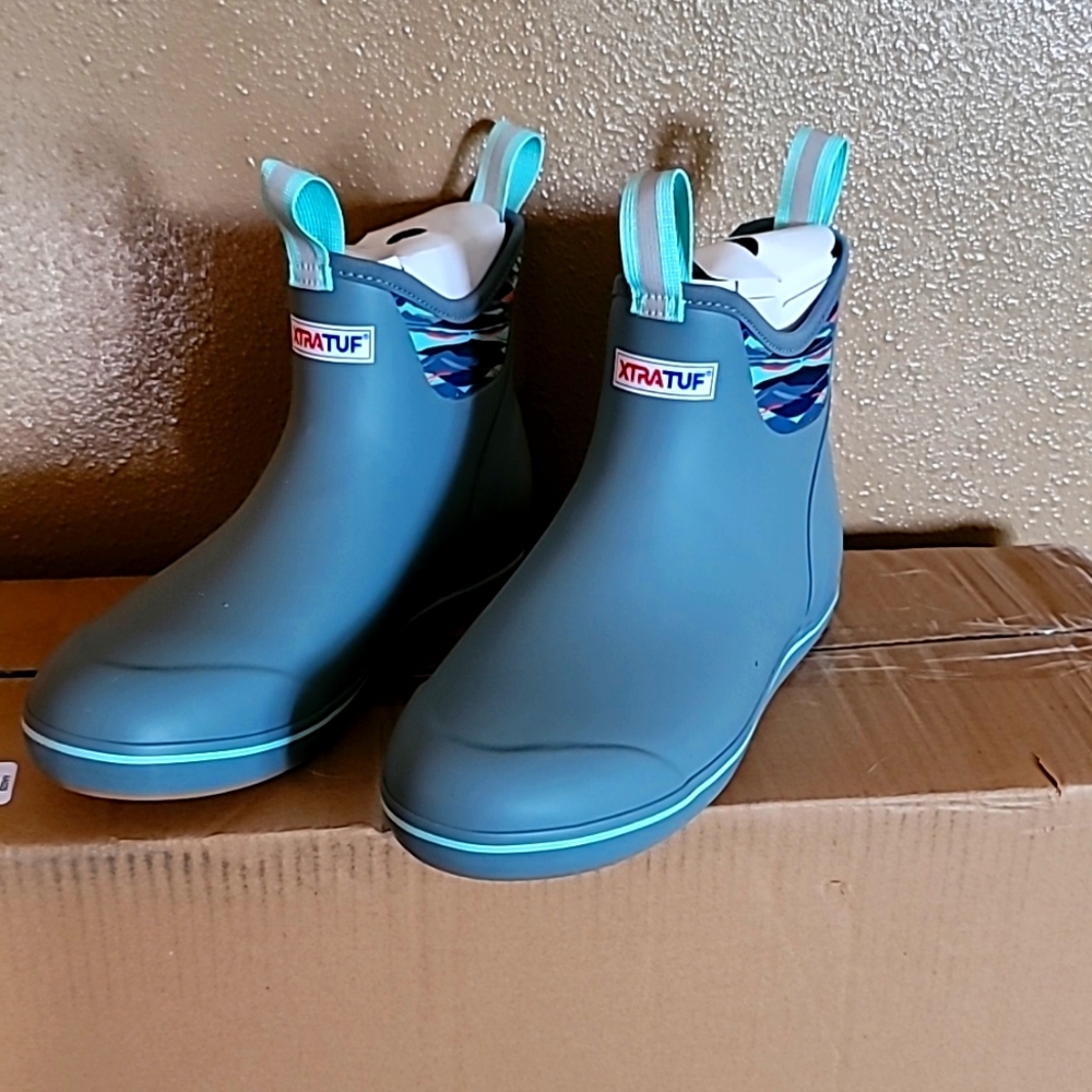 Deck Boots